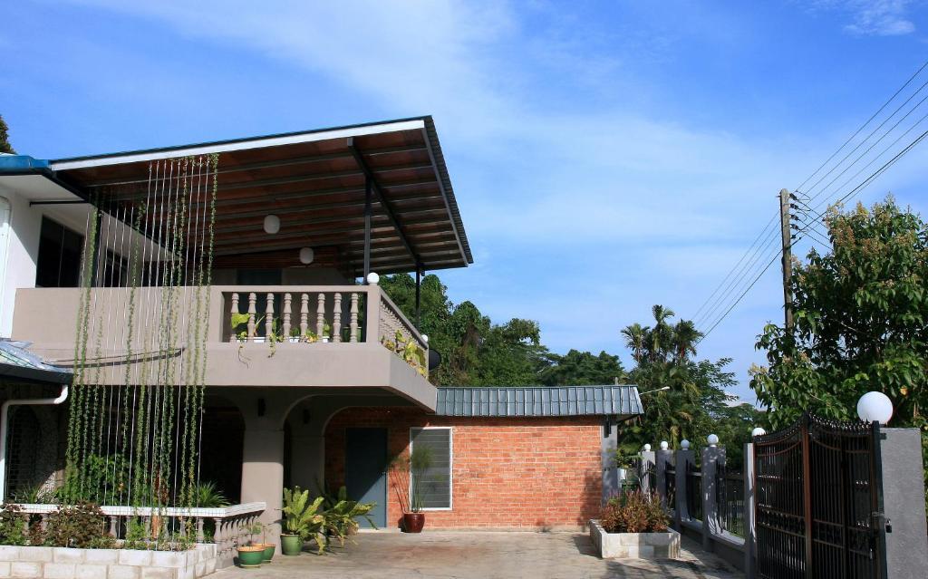 Morning Glory Guest House Kuching Exterior foto